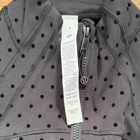 lululemon athletica define jacket nulu *flocked polka flock black size 8 NWT - Picture 5 of 6